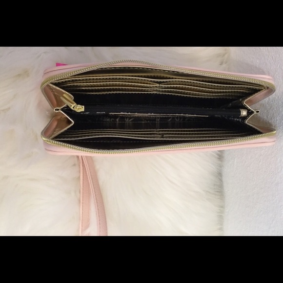 (Last One!) NEW💋Betsey Johnson Plush 2pc Set - Picture 6 of 7